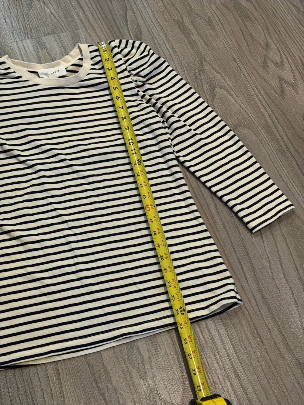 Tuckernuck Pomander Place Vesty Navy Ivory Striped Puff Sleeve Top medium
